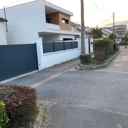 Appart Studio Rdc De Maison Avec Exterieur Proche Reims تينكو المظهر الخارجي الصورة