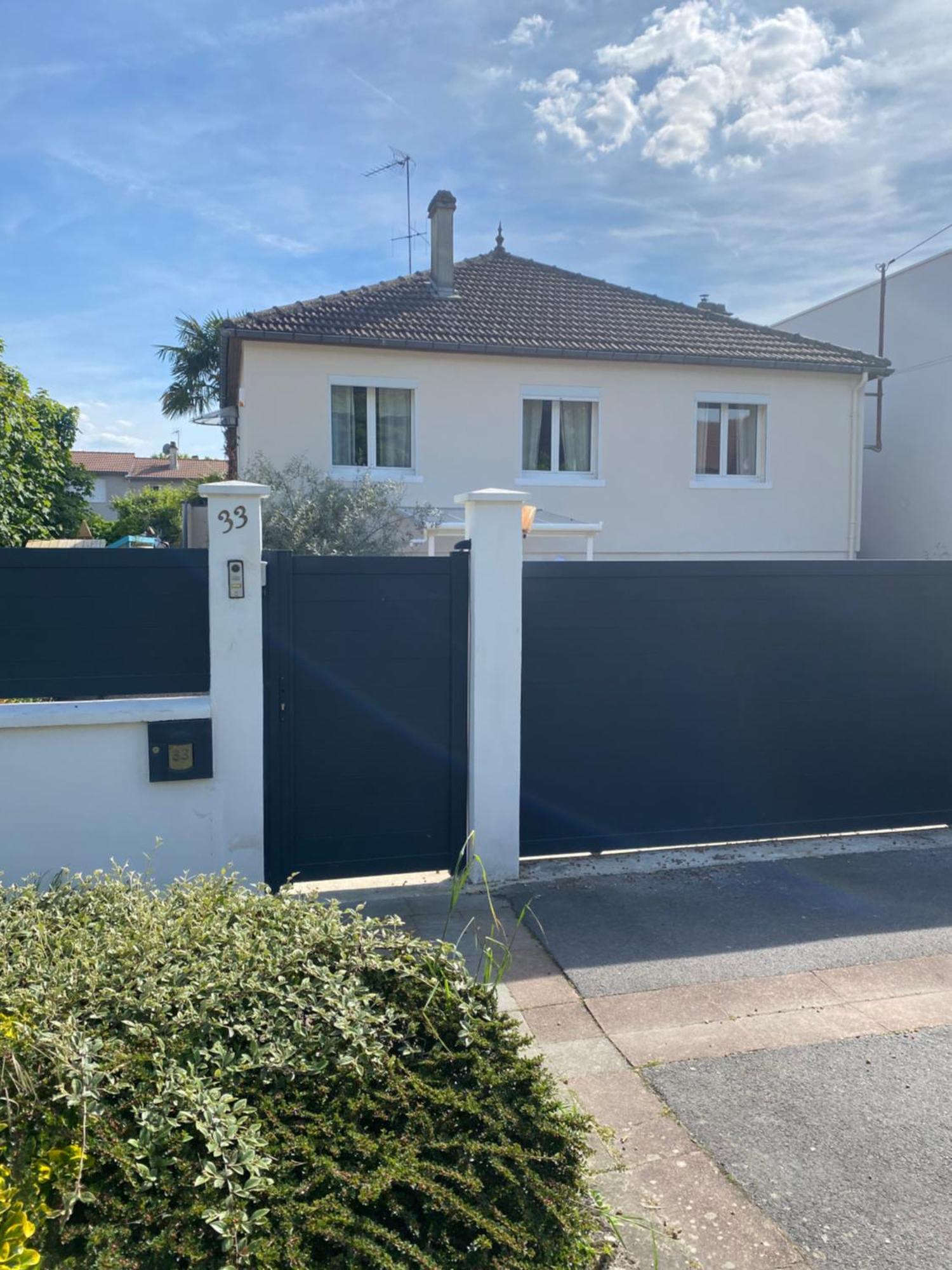 Appart Studio Rdc De Maison Avec Exterieur Proche Reims تينكو المظهر الخارجي الصورة