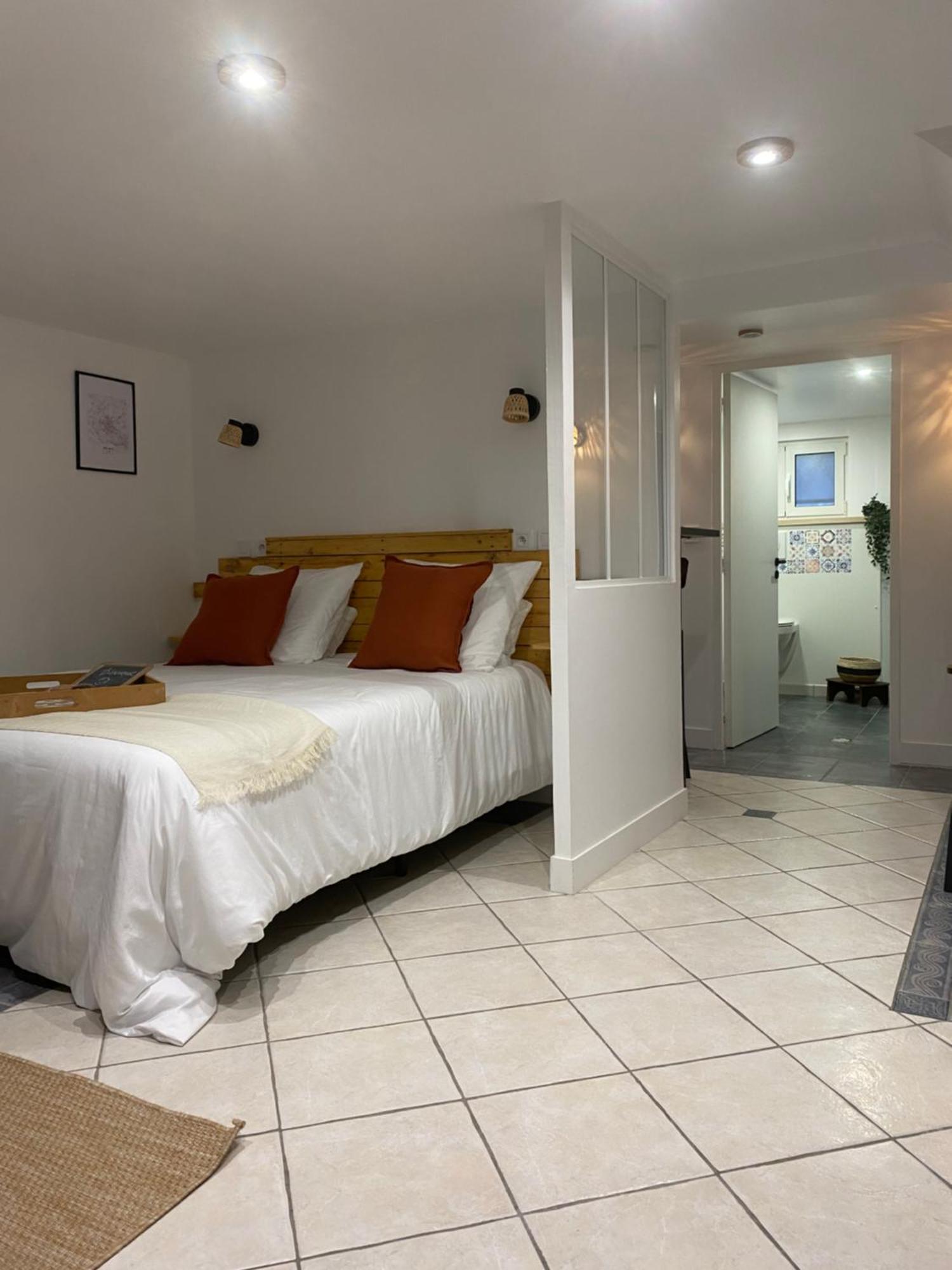 Appart Studio Rdc De Maison Avec Exterieur Proche Reims تينكو المظهر الخارجي الصورة